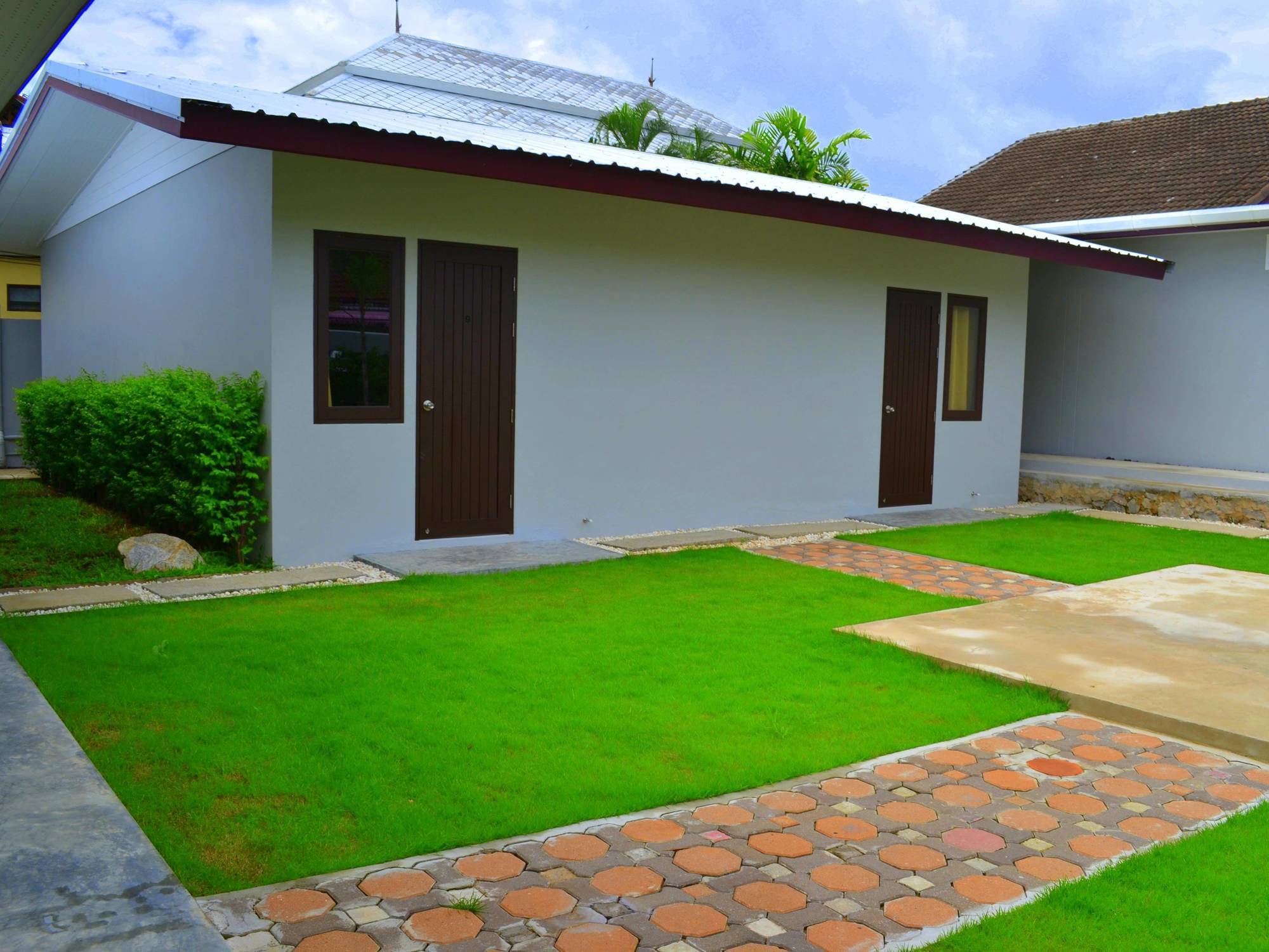 The Lantern Hostel, Chalong ,Phuket Exterior foto