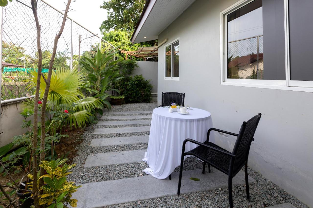 The Lantern Hostel, Chalong ,Phuket Exterior foto